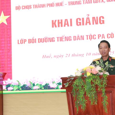 Bộ CHQS thành phố khai giảng lớp bồi dưỡng tiếng dân tộc Pa Cô năm 2025