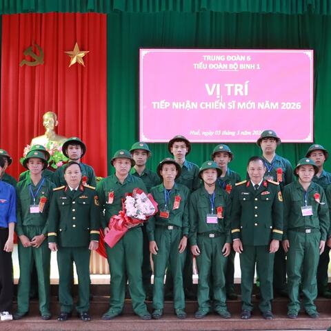 Trung đoàn 6, Bộ CHQS thành phố tiếp nhận chiến sĩ mới nhập ngũ năm 2026