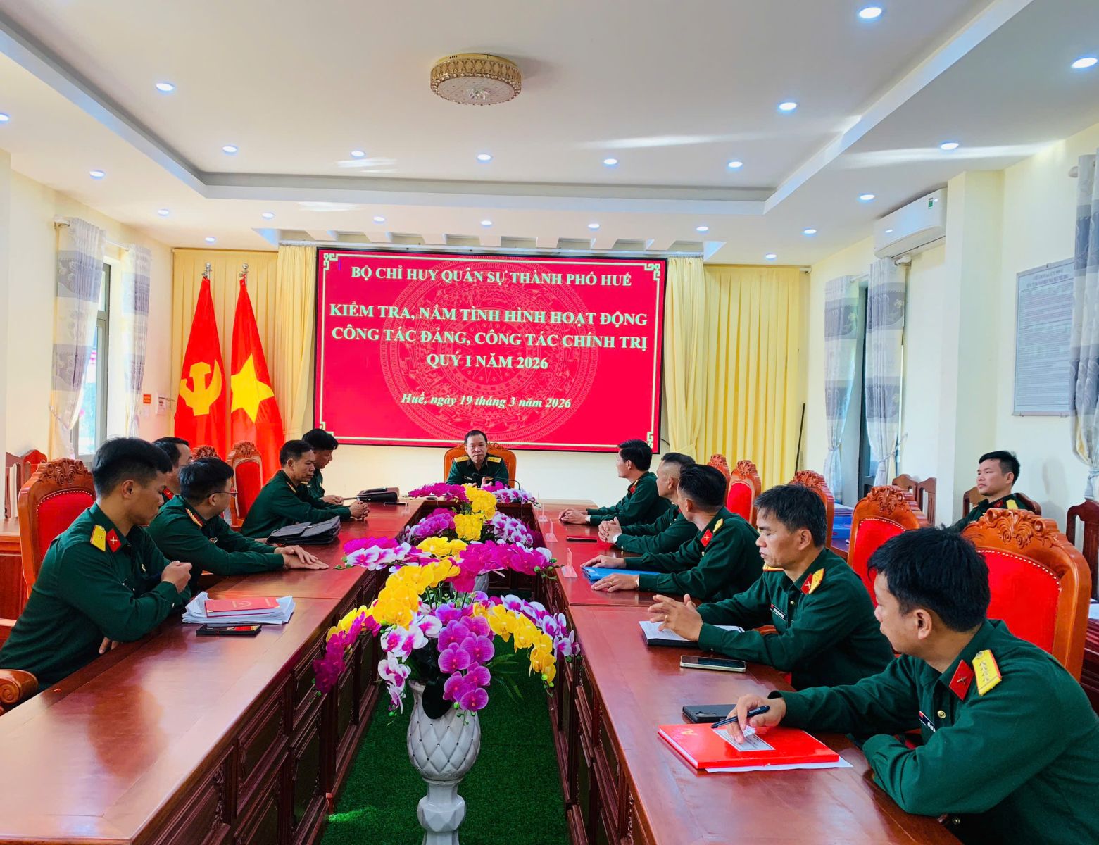 Bộ CHQS thành phố kiểm tra, nắm tình hình hoạt động công tác Đảng, công tác chính trị tại Ban Chỉ huy Phòng thủ khu vực 2 - A Lưới
