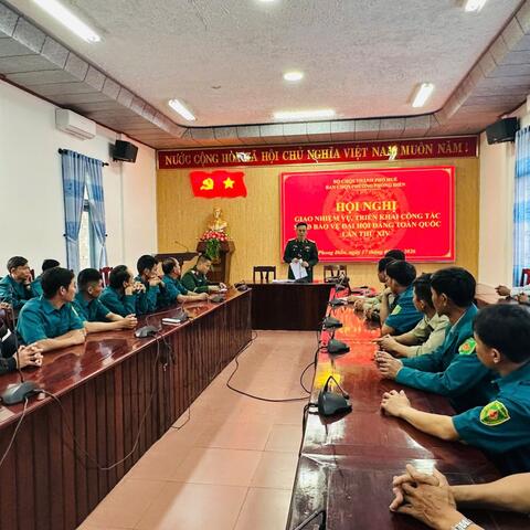 Ban CHQS phường Phong Điền tổ chức Hội nghị giao nhiệm vụ, triển khai công tác SSCĐ bảo vệ Đại hội Đảng toàn quốc lần thứ XIV