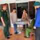Ban CHQS huyện Quảng Điền tích cực tuyên truyền, hướng dẫn người dân tham gia góp ý Dự thảo sửa đổi, bổ sung Hiến pháp năm 2013 qua ứng dụng VNeID