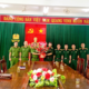 Ban Chỉ huy PTKV 2 - A Lưới thăm, tặng hoa, chúc mừng lực lượng Công an xã, phường trên địa bàn nhân dịp kỷ niệm 80 năm Ngày truyền thống Công an Nhân dân